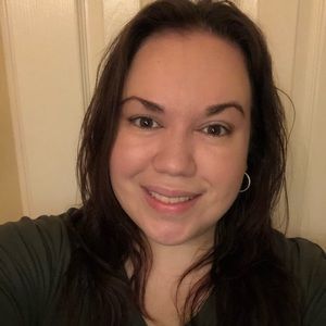 Meet your Posher, Katrina